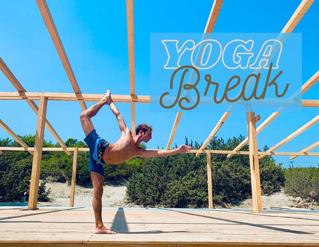 Yoga per aumentare l'energia in 30 minuti